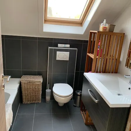 Fully Furnished House, Wifi, Garage * Chaffours